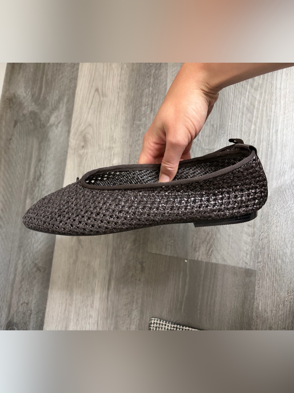 H&M Flats